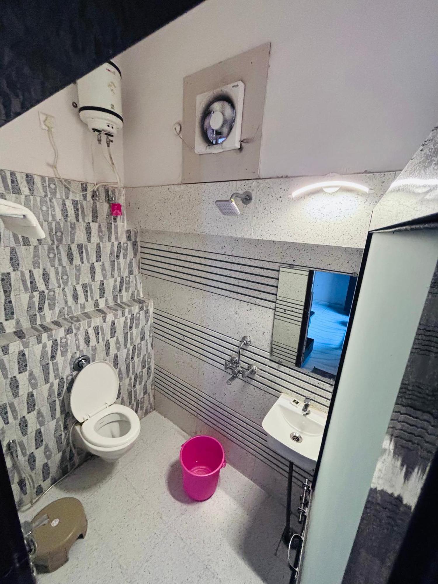 Hotel Ps Residency Bénarès Extérieur photo